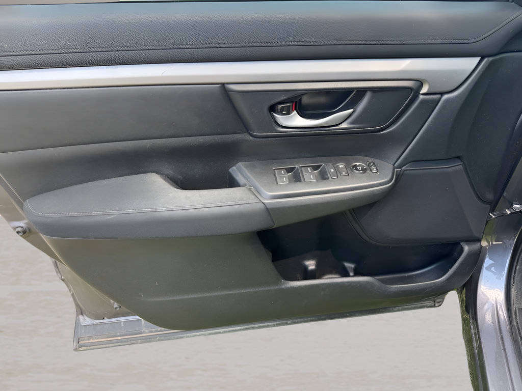 Used 2021 Honda CR-V LX image 12