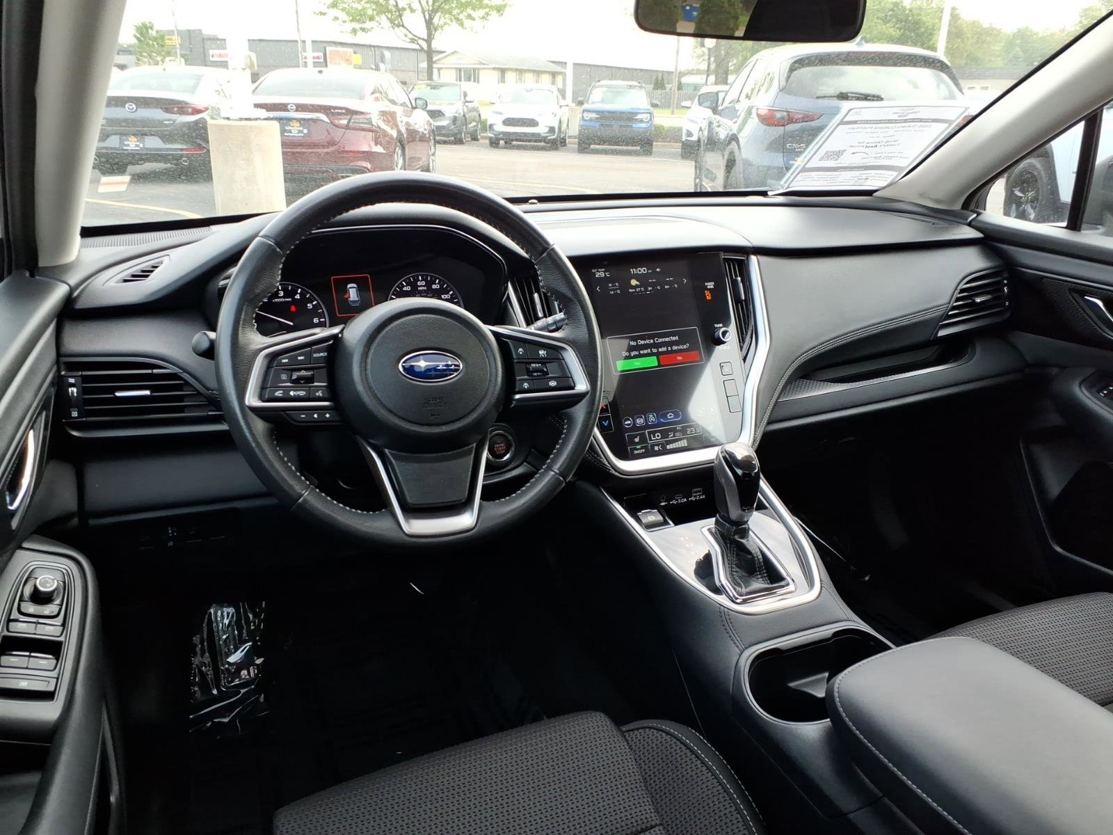 Used 2025 Subaru Outback Premium AWD/4WD image 6