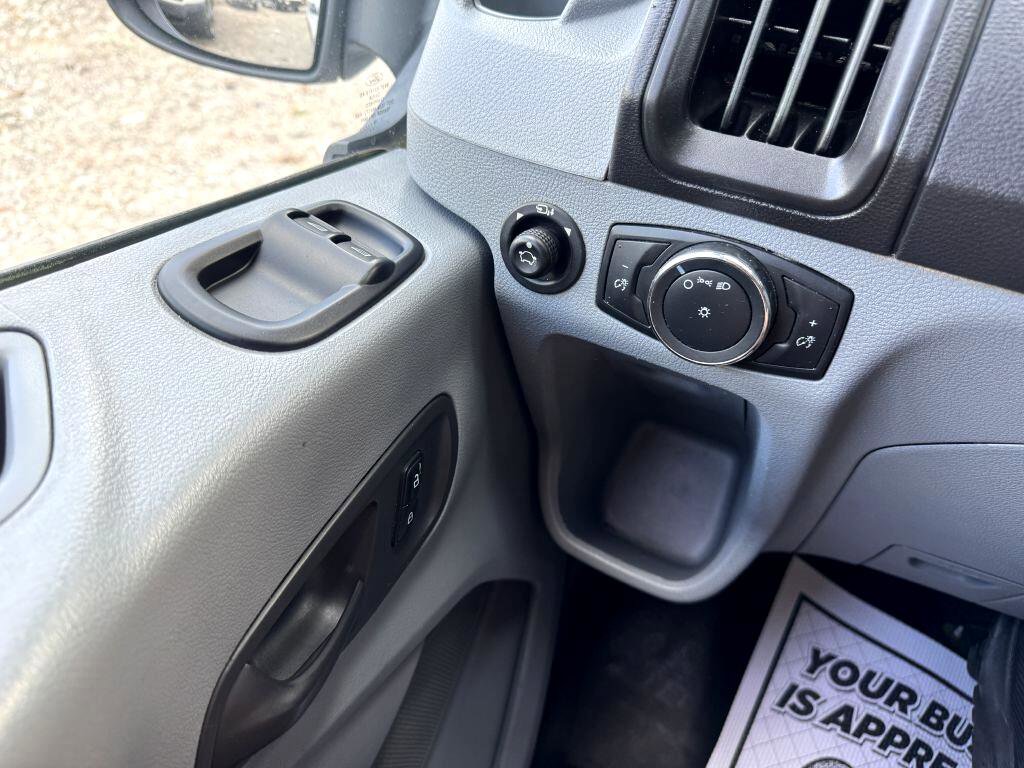 Used 2019 Ford Transit 150 148 Medium Roof image 12