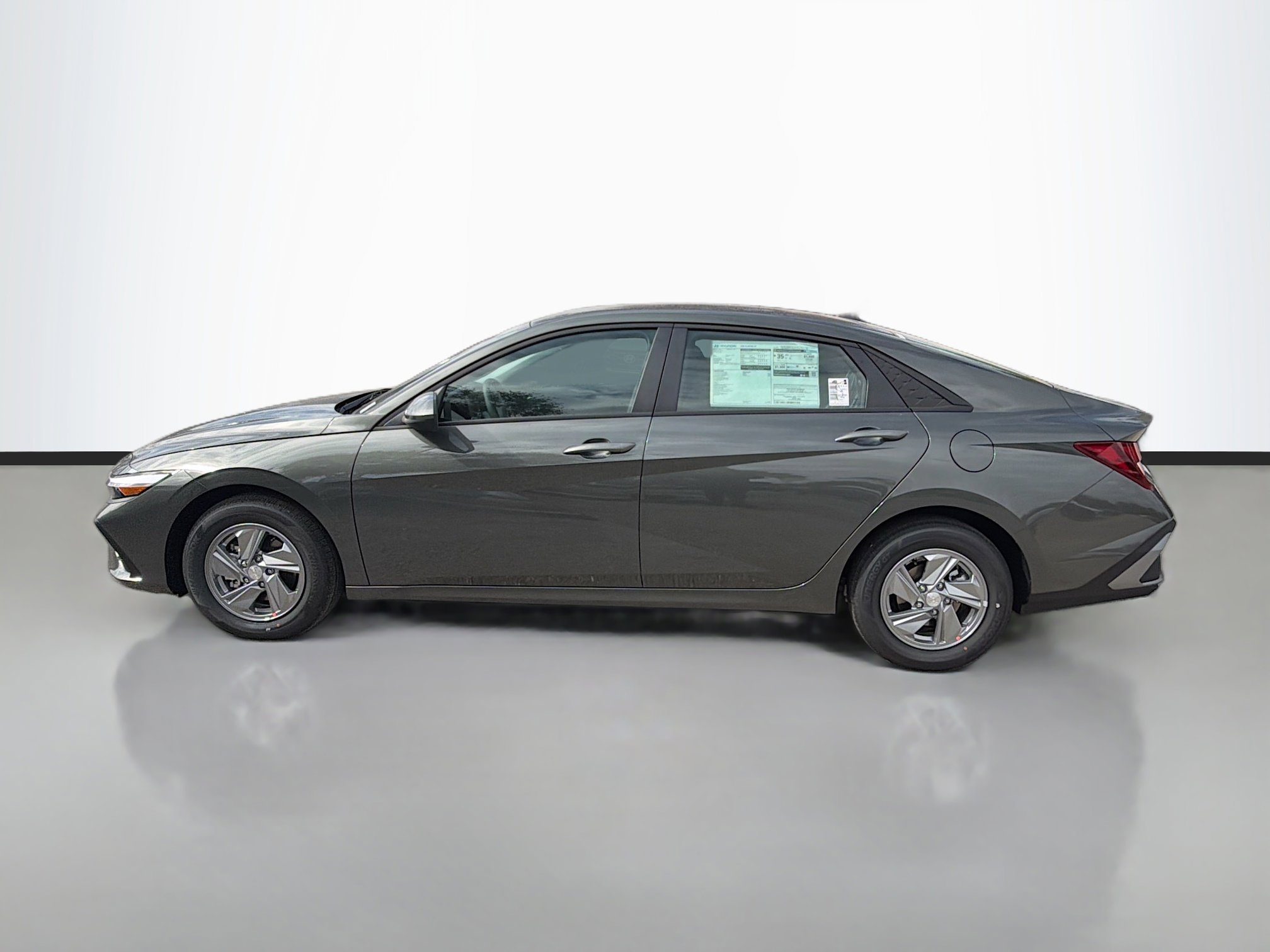 New 2026 Hyundai Elantra SE image 6