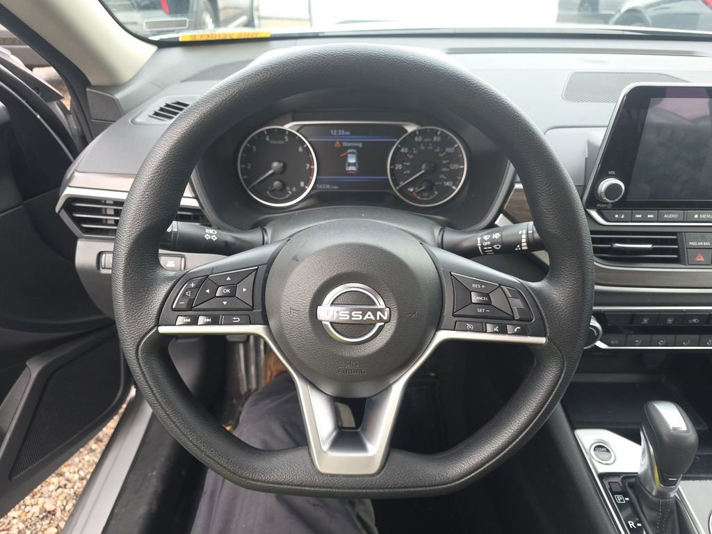 Used 2024 Nissan Altima 2.5 SV image 17