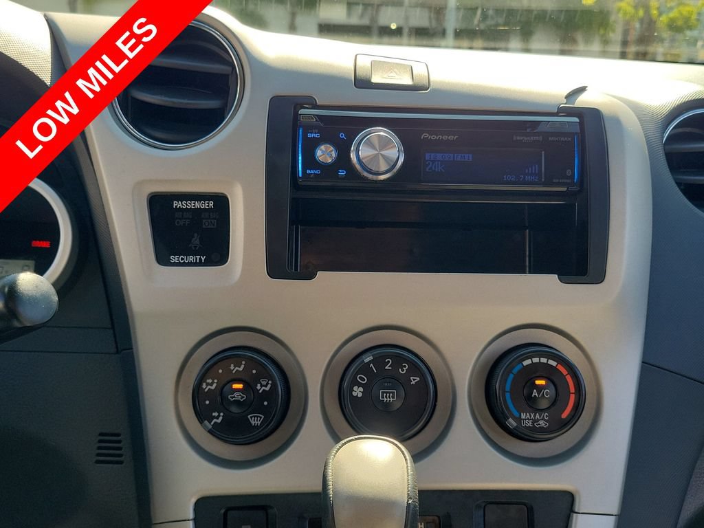 Used 2010 Toyota Matrix S w/ Sport Pkg FWD image 25