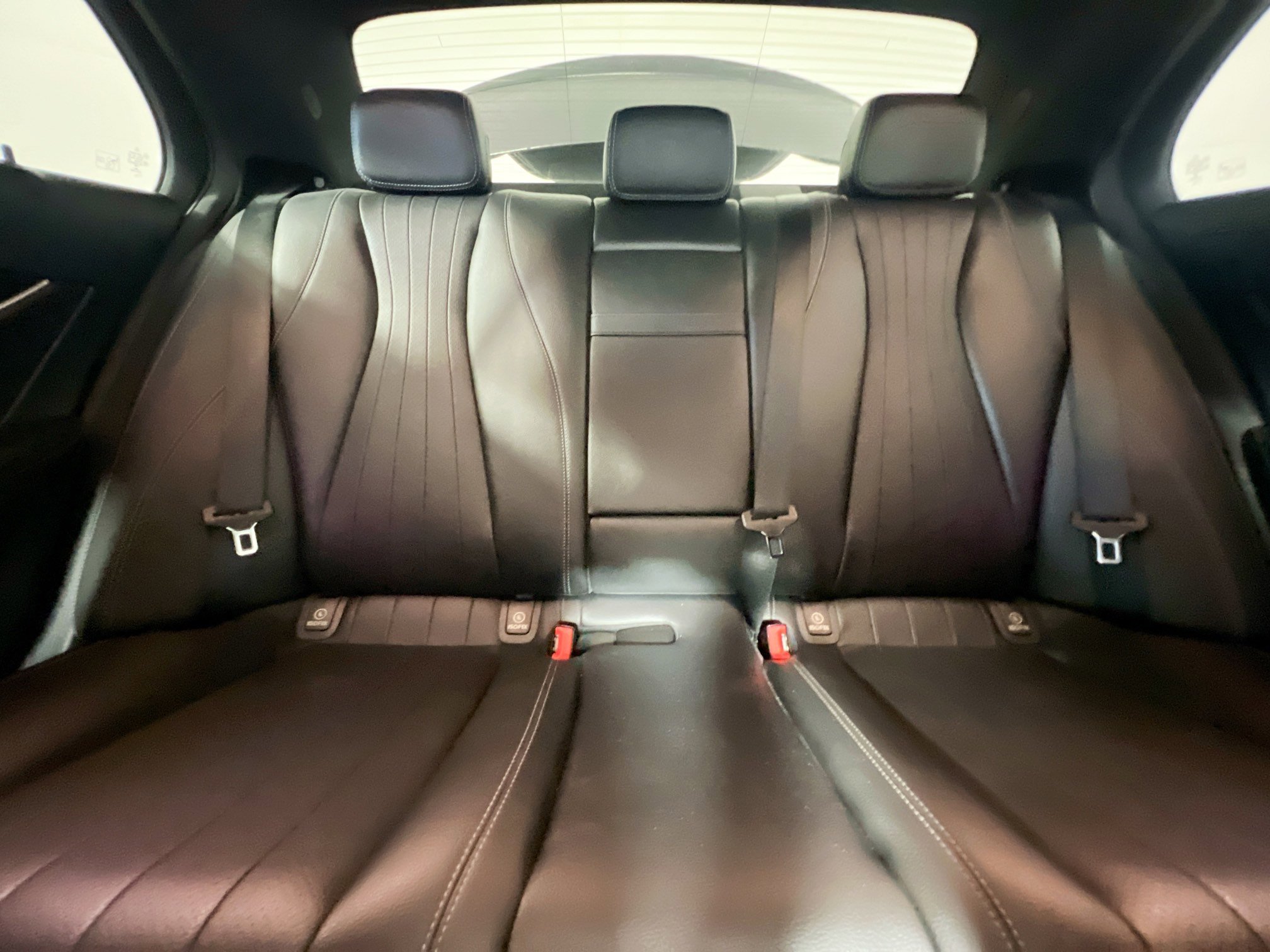 Used 2022 Mercedes-Benz E 350 Sedan image 29
