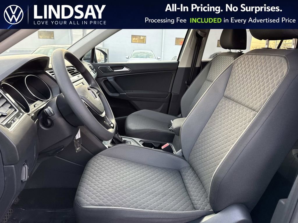 Used 2018 Volkswagen Tiguan S image 10