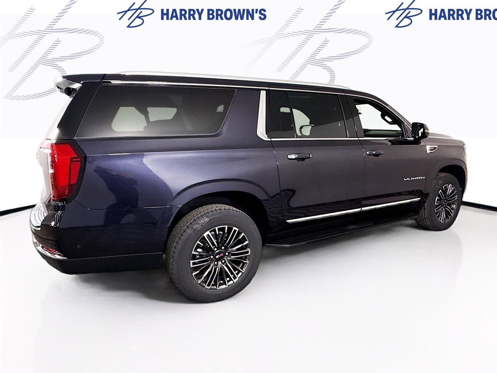 New 2026 GMC Yukon XL Elevation w/ Elevation Premium Package AWD/4WD image 37
