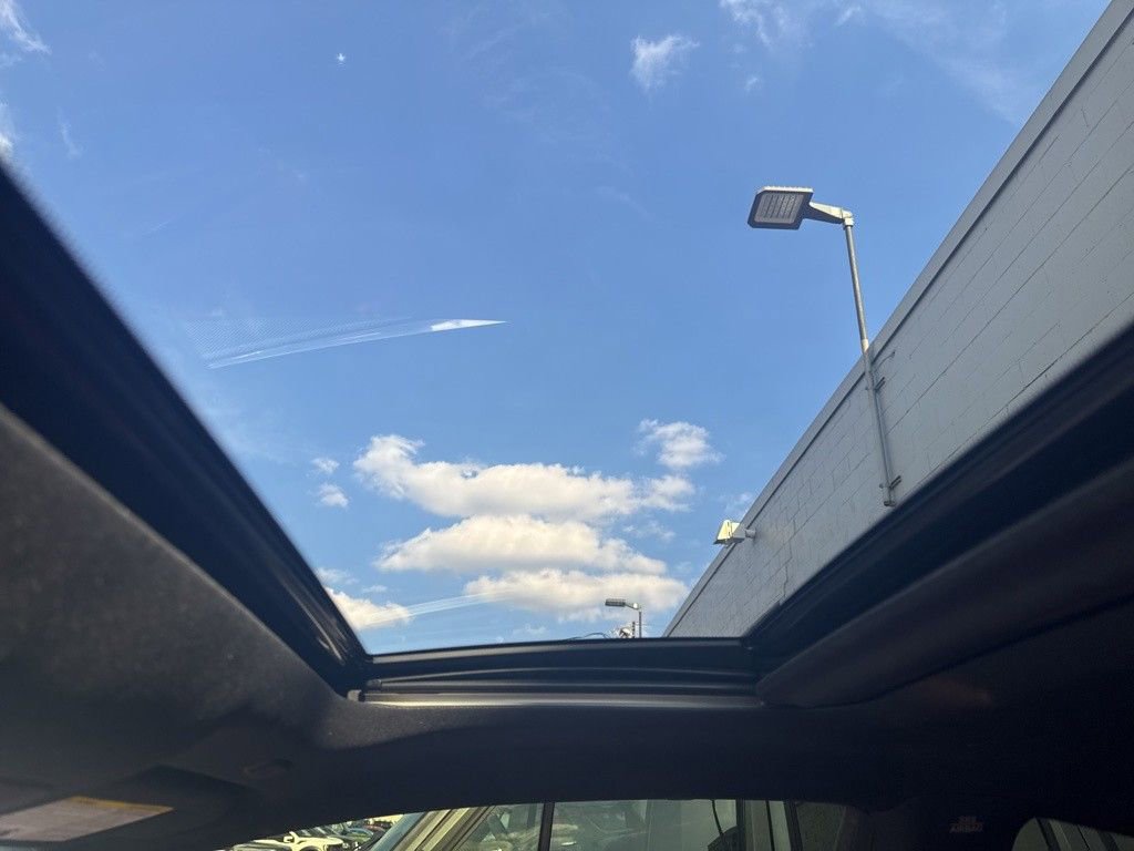 Used 2018 INFINITI Q60 3.0t Sport w/ Pro Active Package image 17