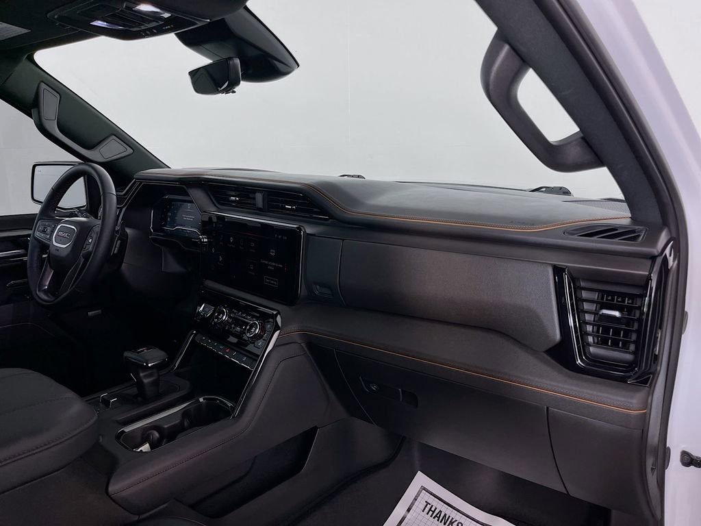 Used 2025 GMC Sierra 1500 AT4 w/ AT4 Premium Package AWD/4WD image 29