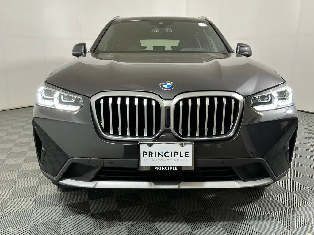 Used 2024 BMW X3 sDrive30i w/ Convenience Package RWD image 3