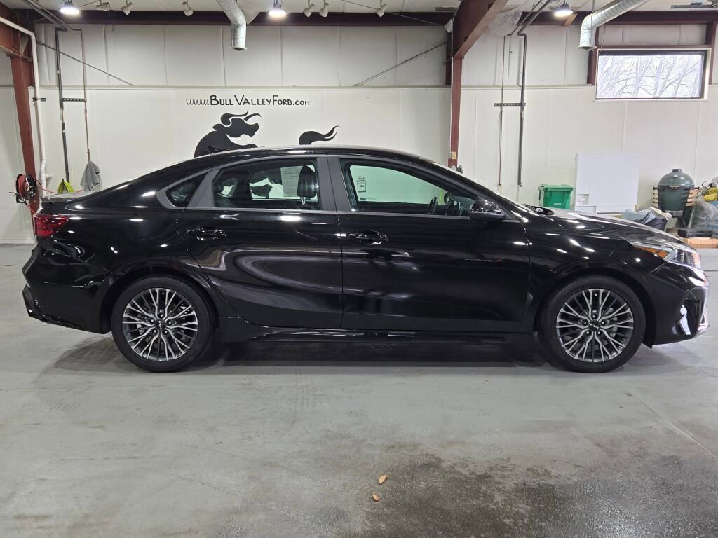 Used 2024 Kia Forte GT-Line image 6