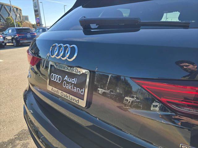 Used 2024 Audi Q3 2.0T Premium Plus AWD/4WD image 15
