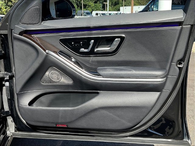 Certified 2023 Mercedes-Benz S 500 4MATIC image 30