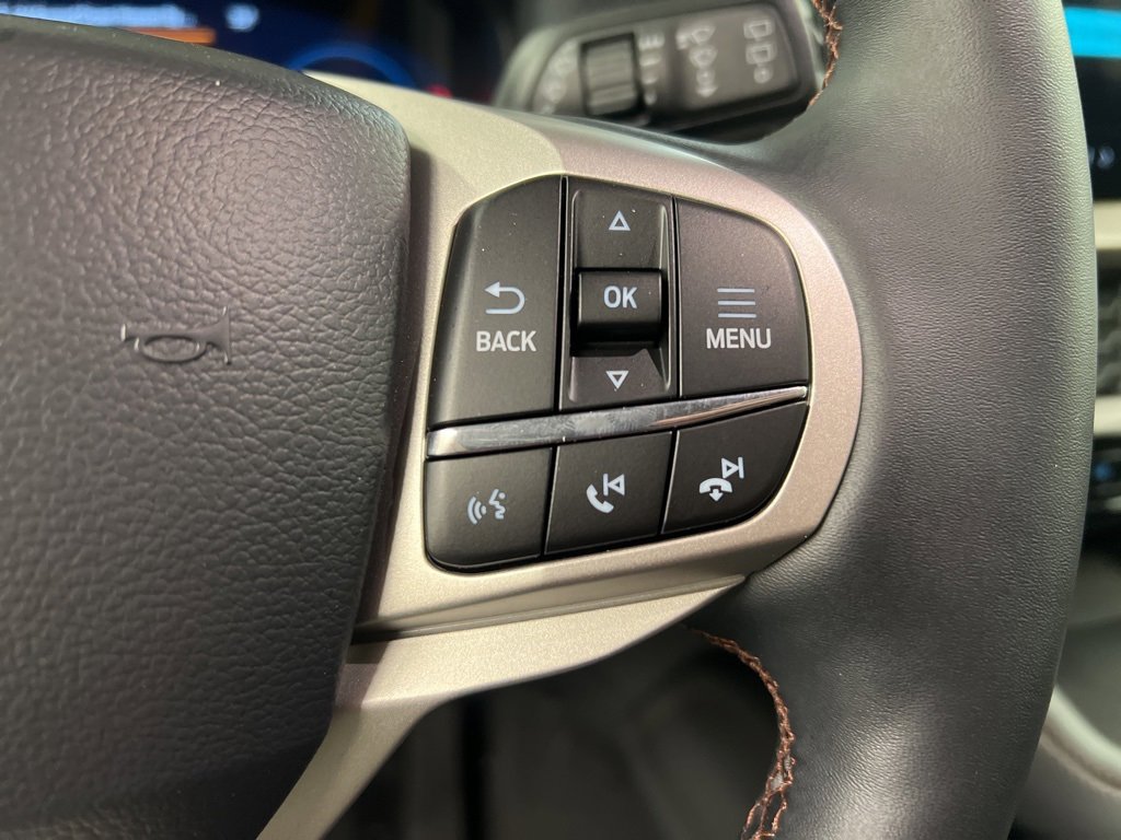 New 2026 Ford Explorer Active w/ Active Comfort Package image 18
