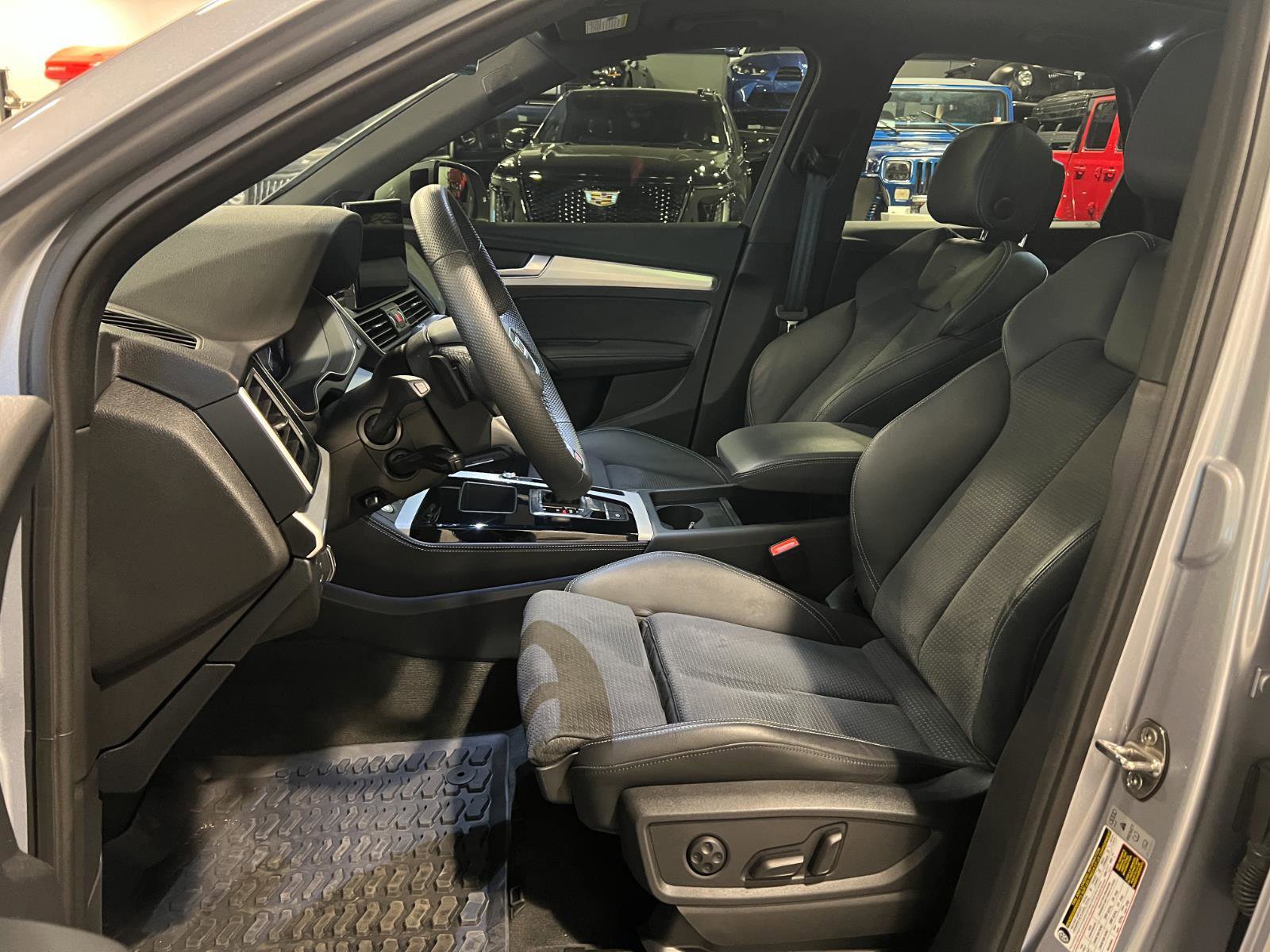 Used 2024 Audi Q5 e Premium Plus AWD/4WD image 9
