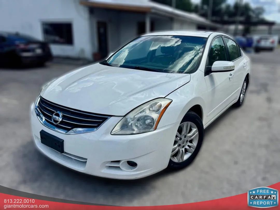 Used 2010 Nissan Altima 2.5 SL w/ Technology Pkg