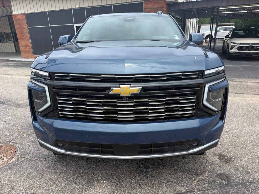 New 2026 Chevrolet Suburban High Country RWD image 2