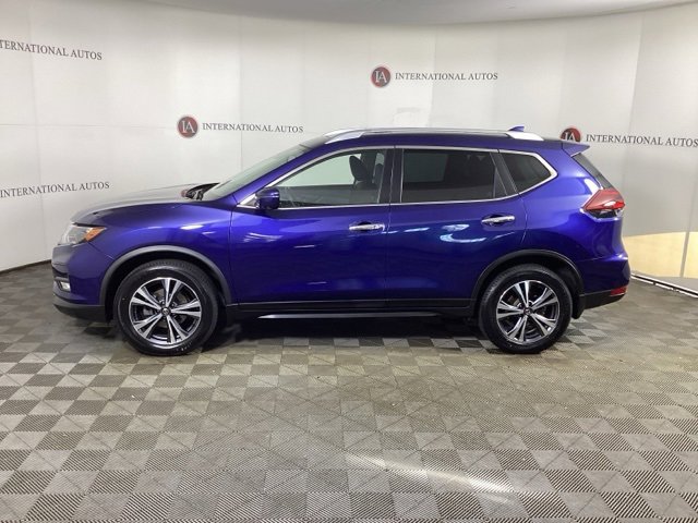 Used 2019 Nissan Rogue SV w/ Sun & Sound Touring Package image 7