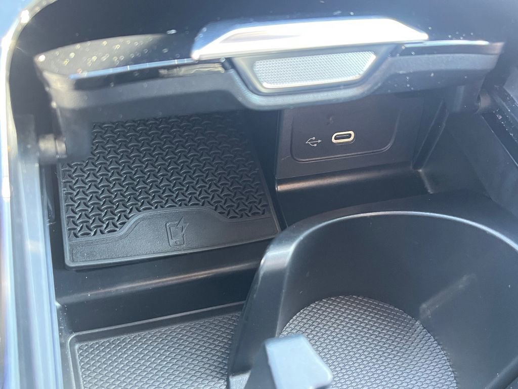 Certified 2023 Mercedes-Benz C 300 4MATIC Sedan w/ Exclusive Trim Package image 25