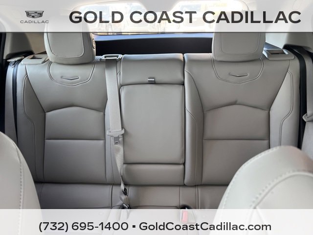 Used 2021 Cadillac XT4 Luxury w/ Cold Weather Package image 18