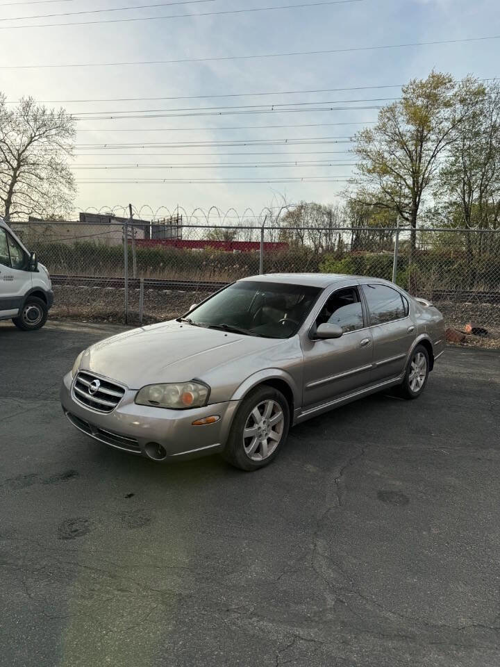 Used 2002 Nissan Maxima GLE FWD image 2