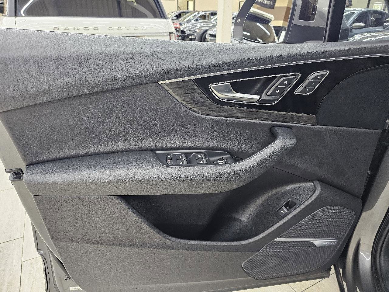 Used 2018 Audi Q7 3.0T Premium Plus w/ Premium Plus Package AWD/4WD image 44