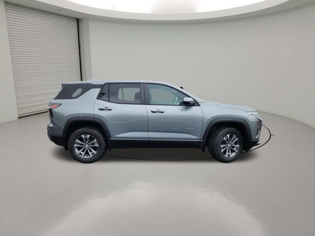New 2027 Chevrolet Equinox LT w/ LPO, Floor Liner Package FWD image 8