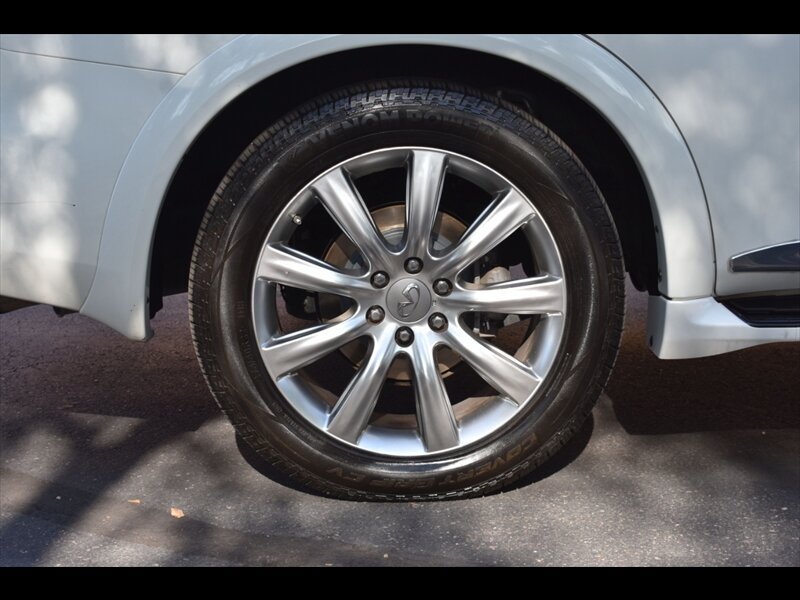 Used 2014 INFINITI QX80 2WD w/ Deluxe Touring Package image 43