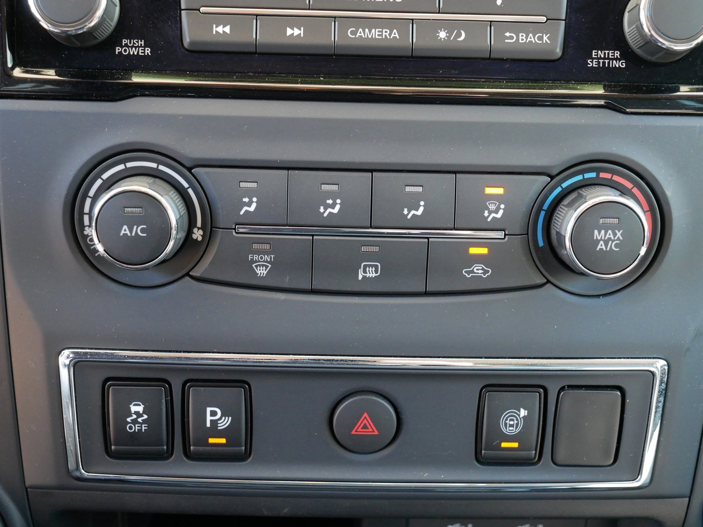 Certified 2024 Nissan Titan SV w/ Accessory Utility Package image 23