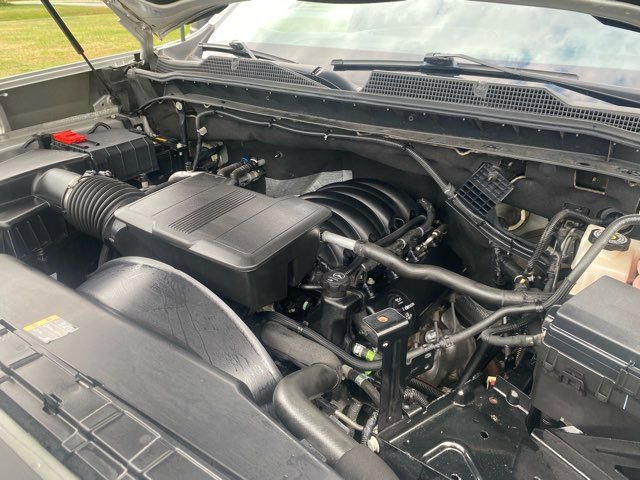 Used 2022 Chevrolet Silverado 2500 LT w/ Convenience Package image 28