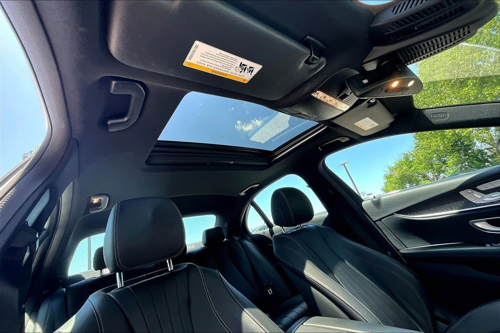 Used 2022 Mercedes-Benz E 350 Sedan image 22