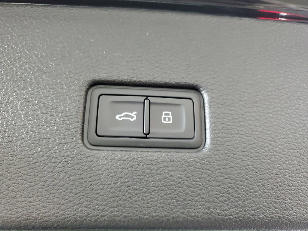 Used 2021 Audi RS Q8 image 9