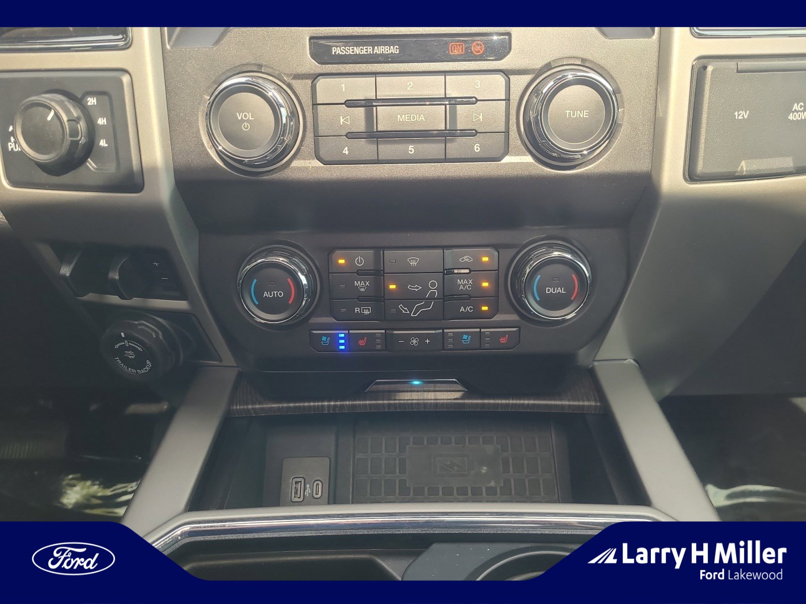 Used 2021 Ford F350 Lariat AWD/4WD image 31