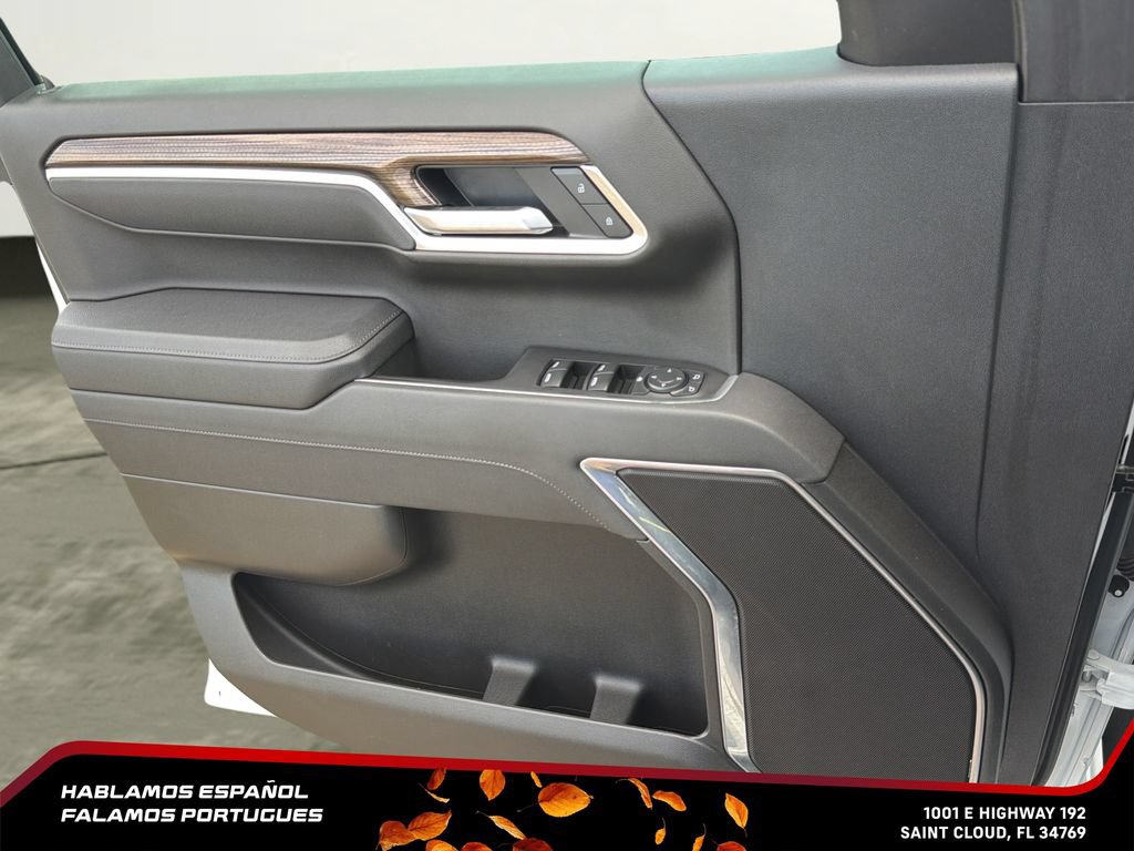 Used 2025 Chevrolet Silverado 1500 LT RWD image 10