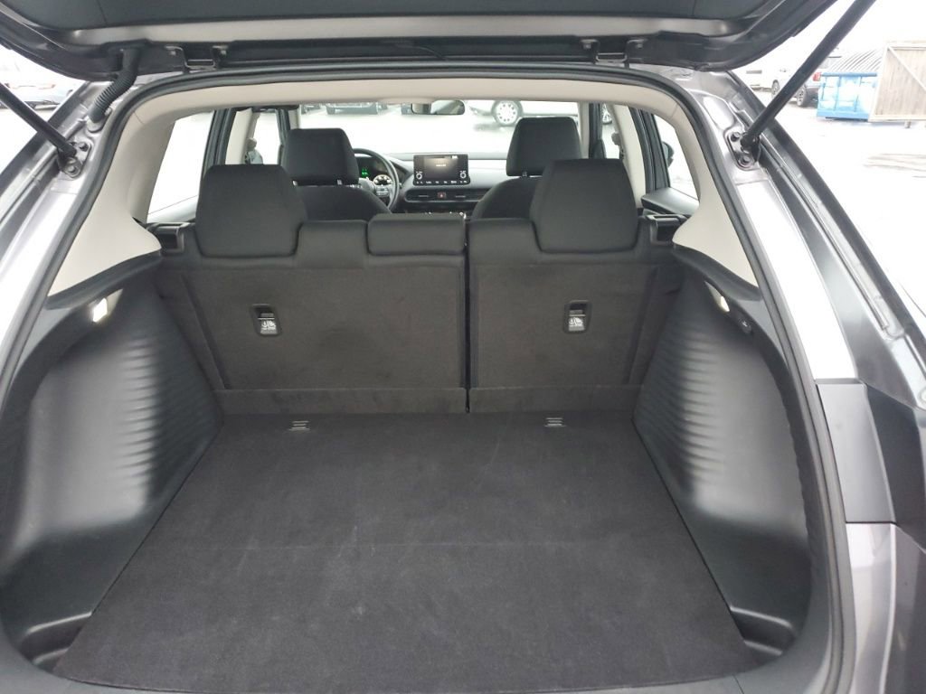 Certified 2023 Honda HR-V LX image 27