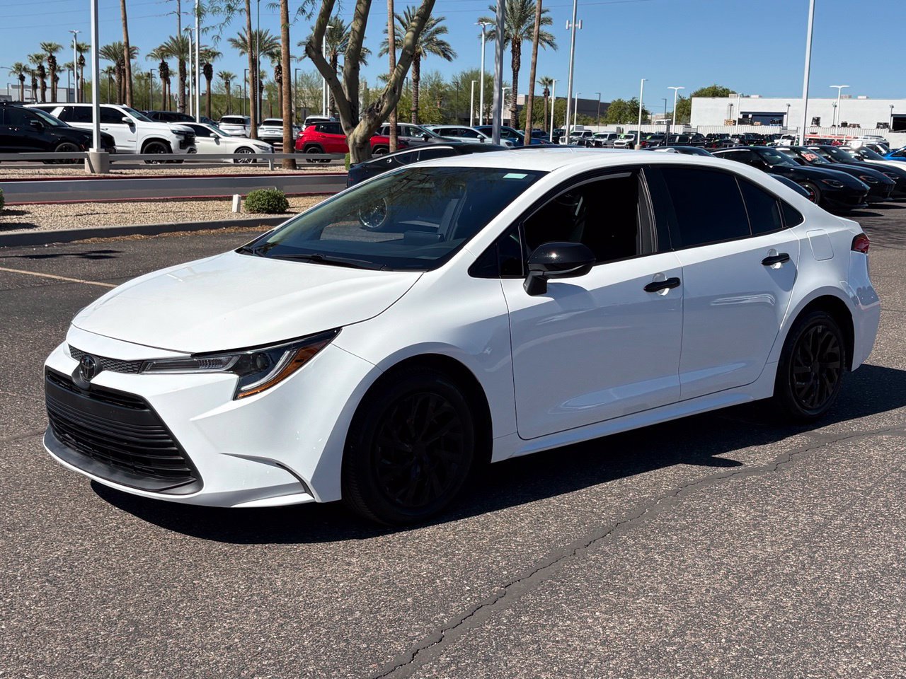 Used 2024 Toyota Corolla LE FWD image 2