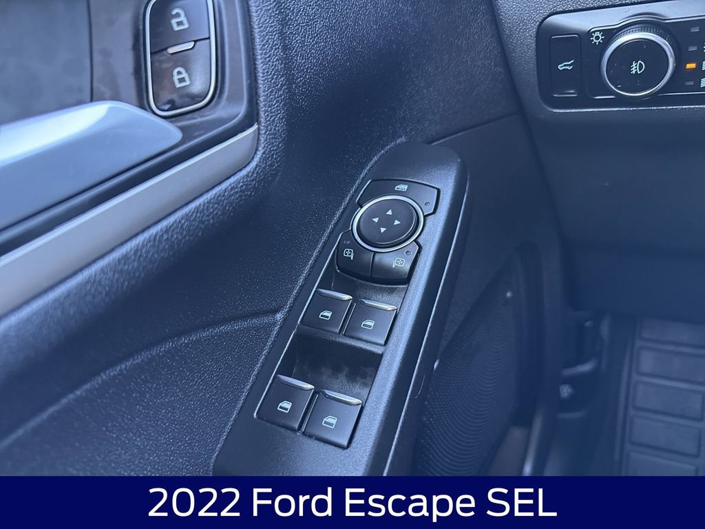 Used 2022 Ford Escape SEL image 27