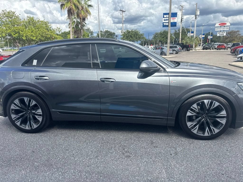 Used 2025 Audi Q8 Prestige AWD/4WD image 4