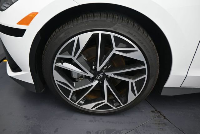 New 2025 Hyundai Ioniq 6 SEL AWD/4WD image 20