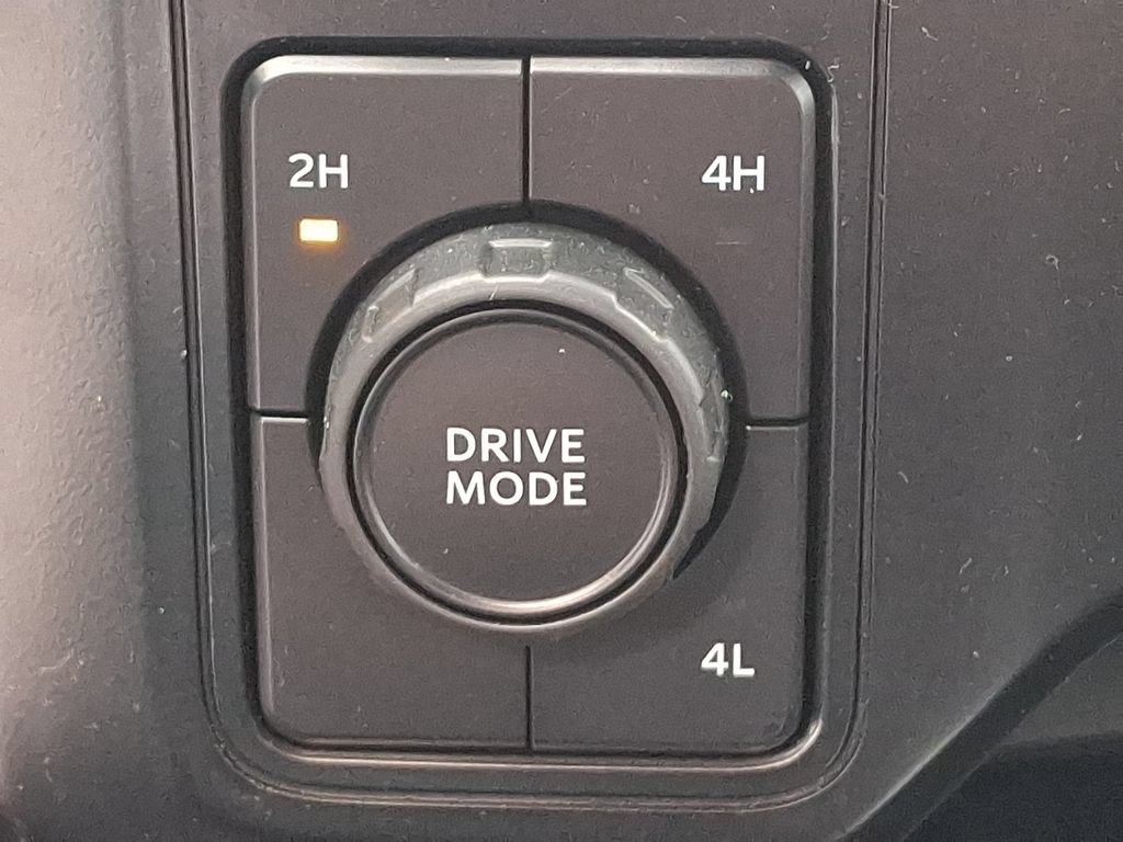 Used 2024 Ford F450 Lariat AWD/4WD image 26