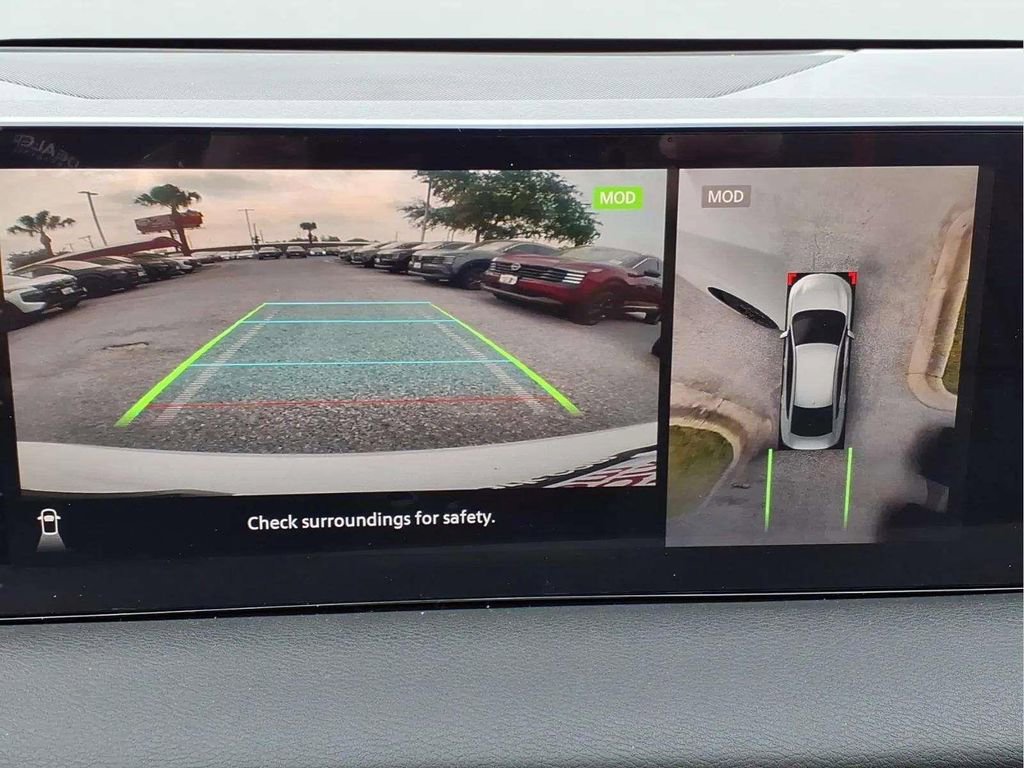 New 2026 Nissan Sentra SR w/ SR Premium Package FWD image 19