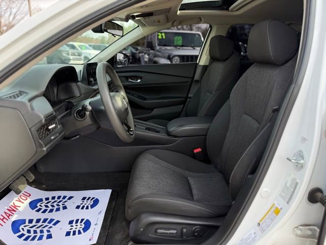Used 2023 Honda Accord EX image 13