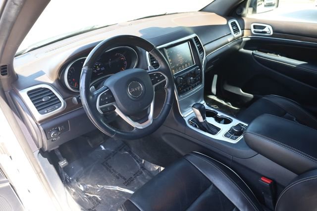 Used 2016 Jeep Grand Cherokee Overland AWD/4WD image 9