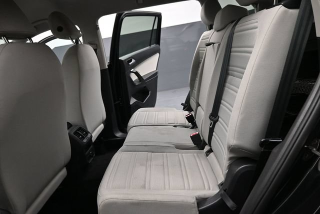 Used 2023 Volkswagen Tiguan S FWD image 18