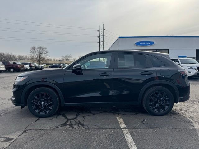 Used 2023 Honda HR-V Sport image 5