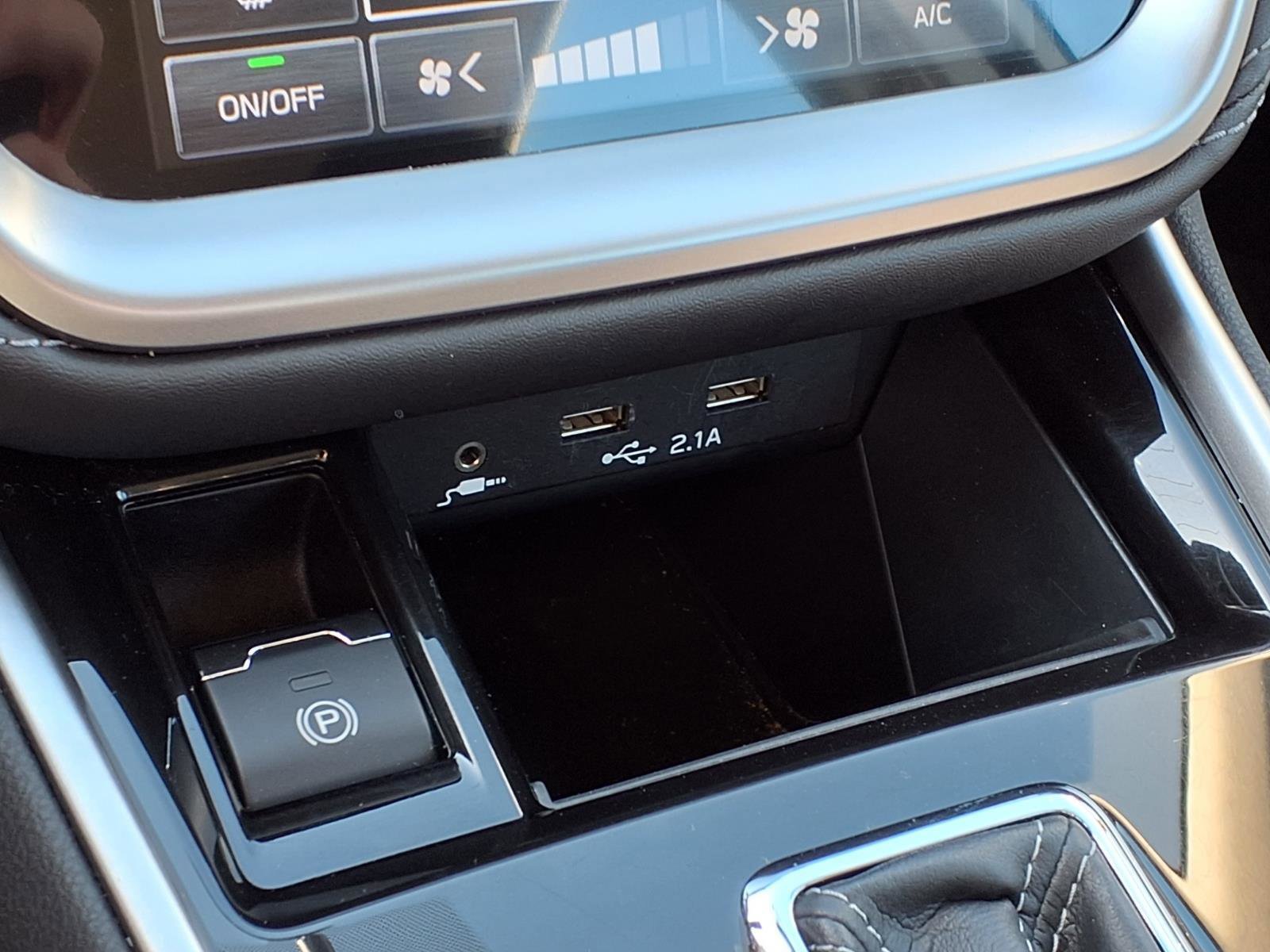 Used 2022 Subaru Legacy Premium AWD/4WD image 11