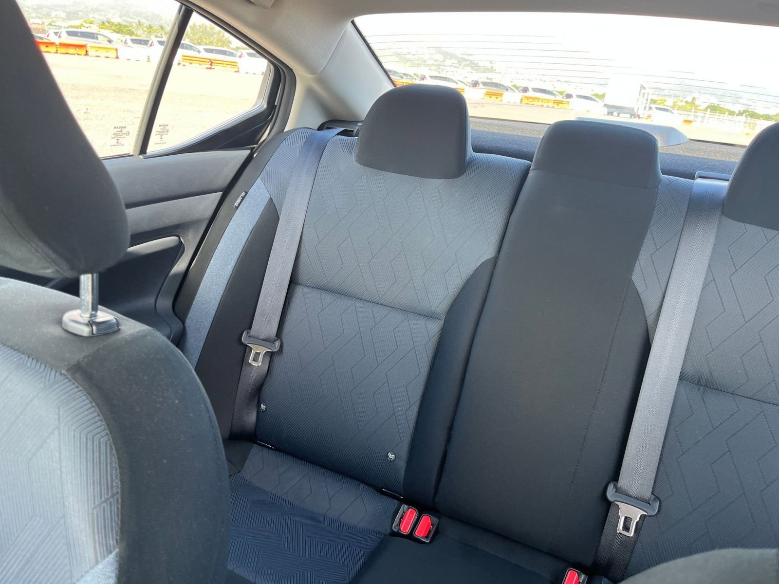 Used 2025 Nissan Versa SV FWD image 34