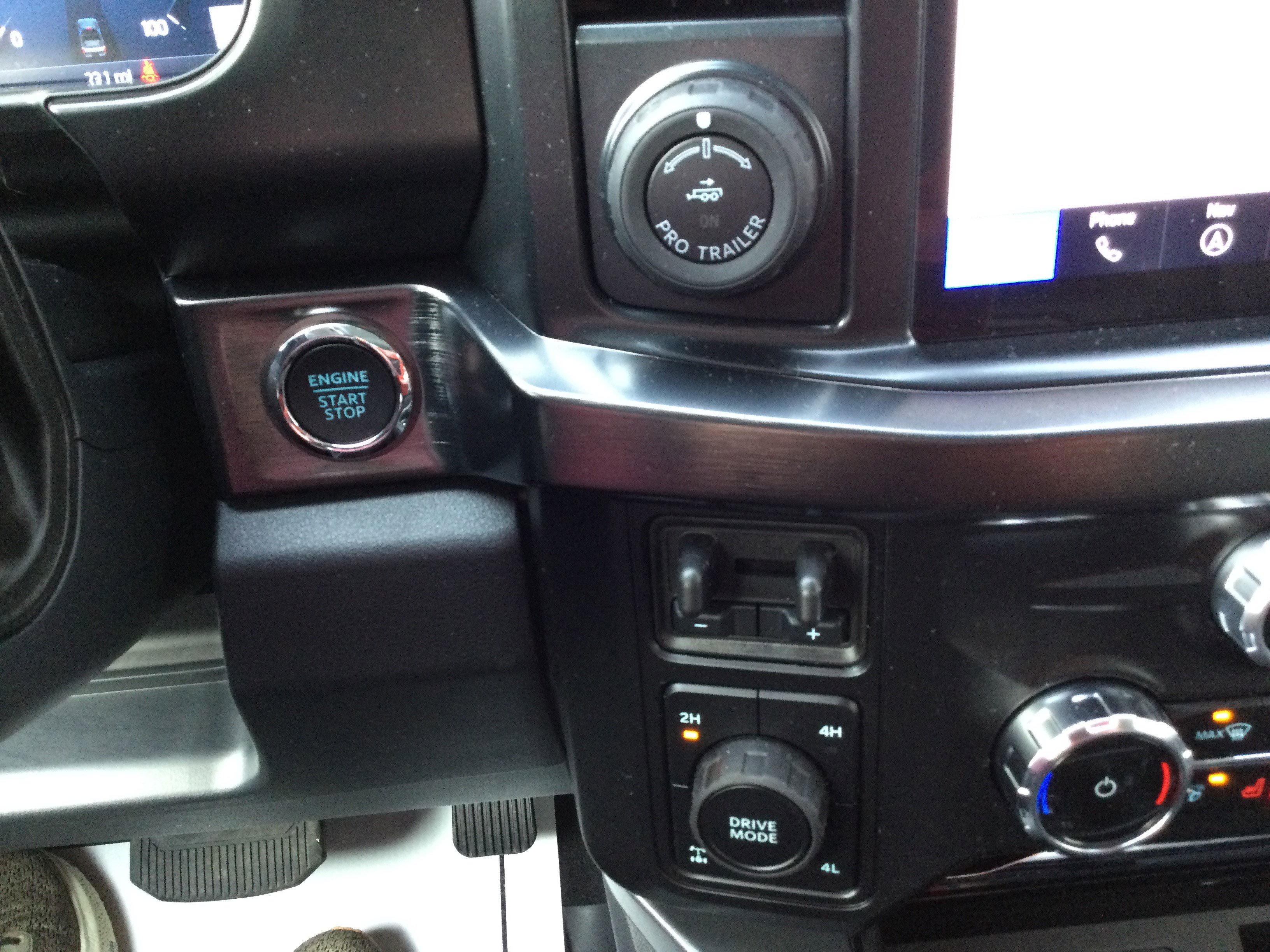 New 2026 Ford F350 Lariat w/ Lariat Ultimate Package image 15