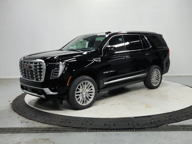 New 2027 GMC Yukon Denali w/ Sun & Power Step Package AWD/4WD image 4