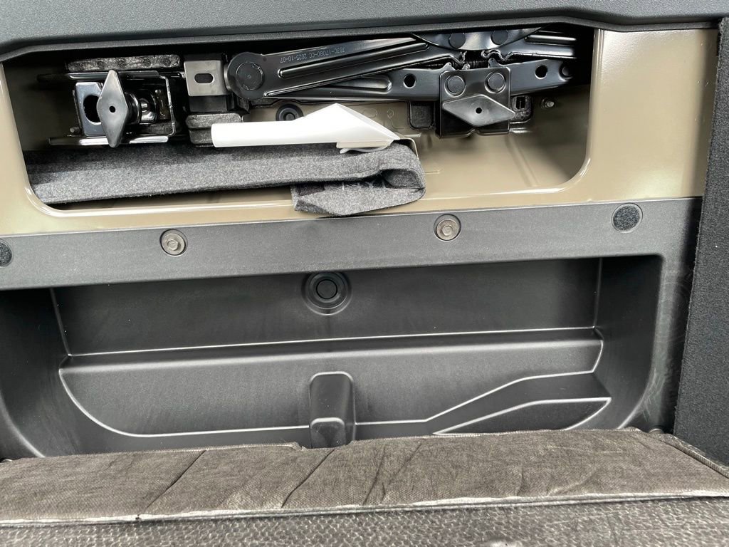 New 2026 Ford Bronco Outer Banks image 25