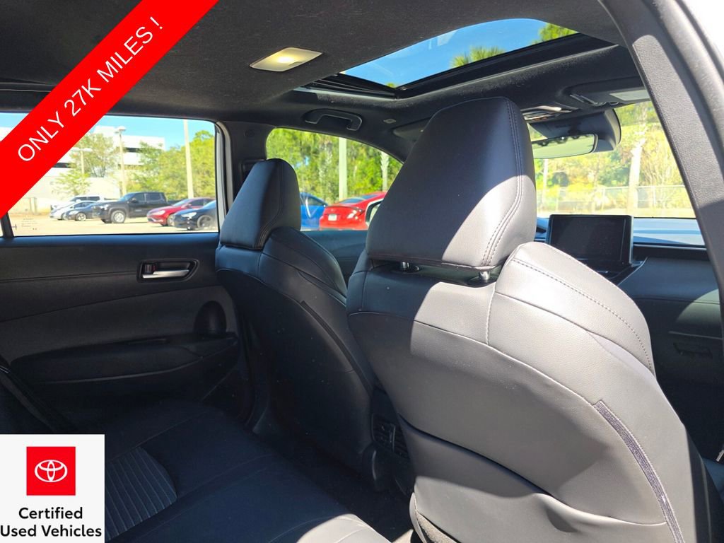 Used 2023 Toyota Corolla Cross XSE w/ Convenience Package image 16