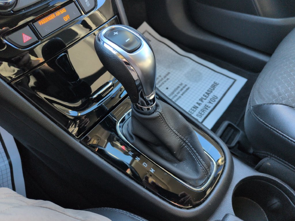 Used 2019 Buick Encore Preferred FWD image 24